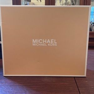 Michael Kors Berkeley Platform